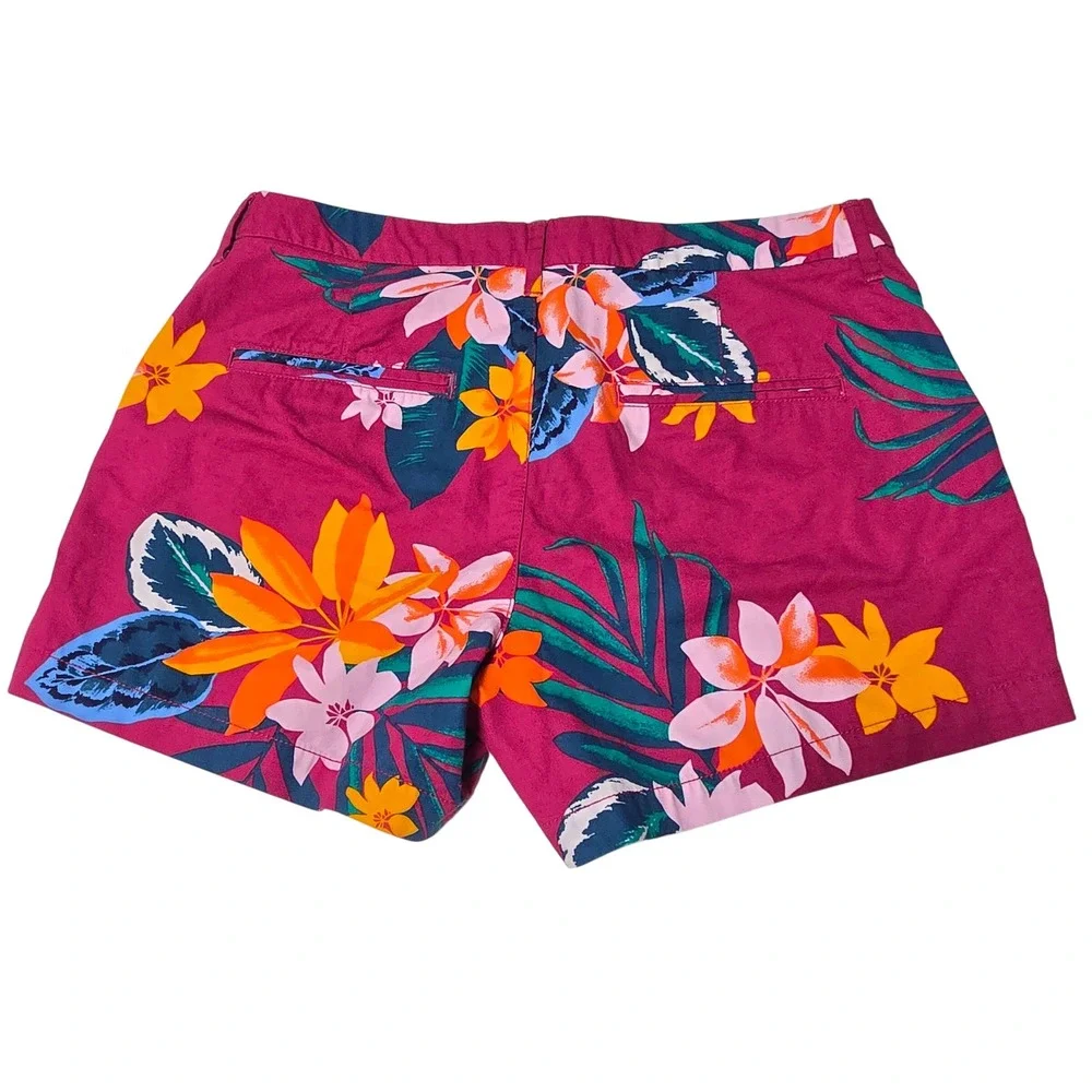Old Navy Everyday Short Womens 10 Magenta Tropical Floral Cotton Chino‎ Shorts